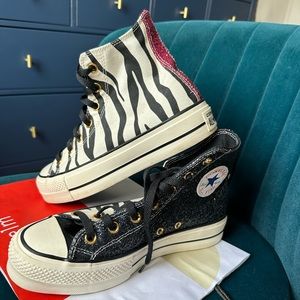 Sparkly Converse!! 🤩
